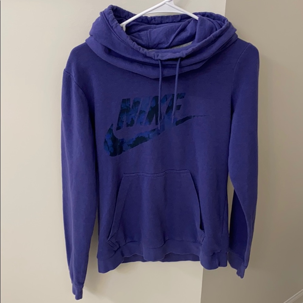 Nike sweatshirt